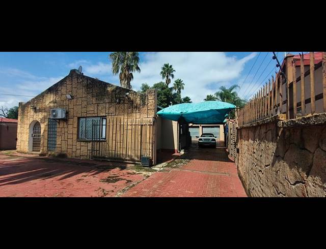 4 BEDROOM HOUSE FOR SALE IN DASPOORT